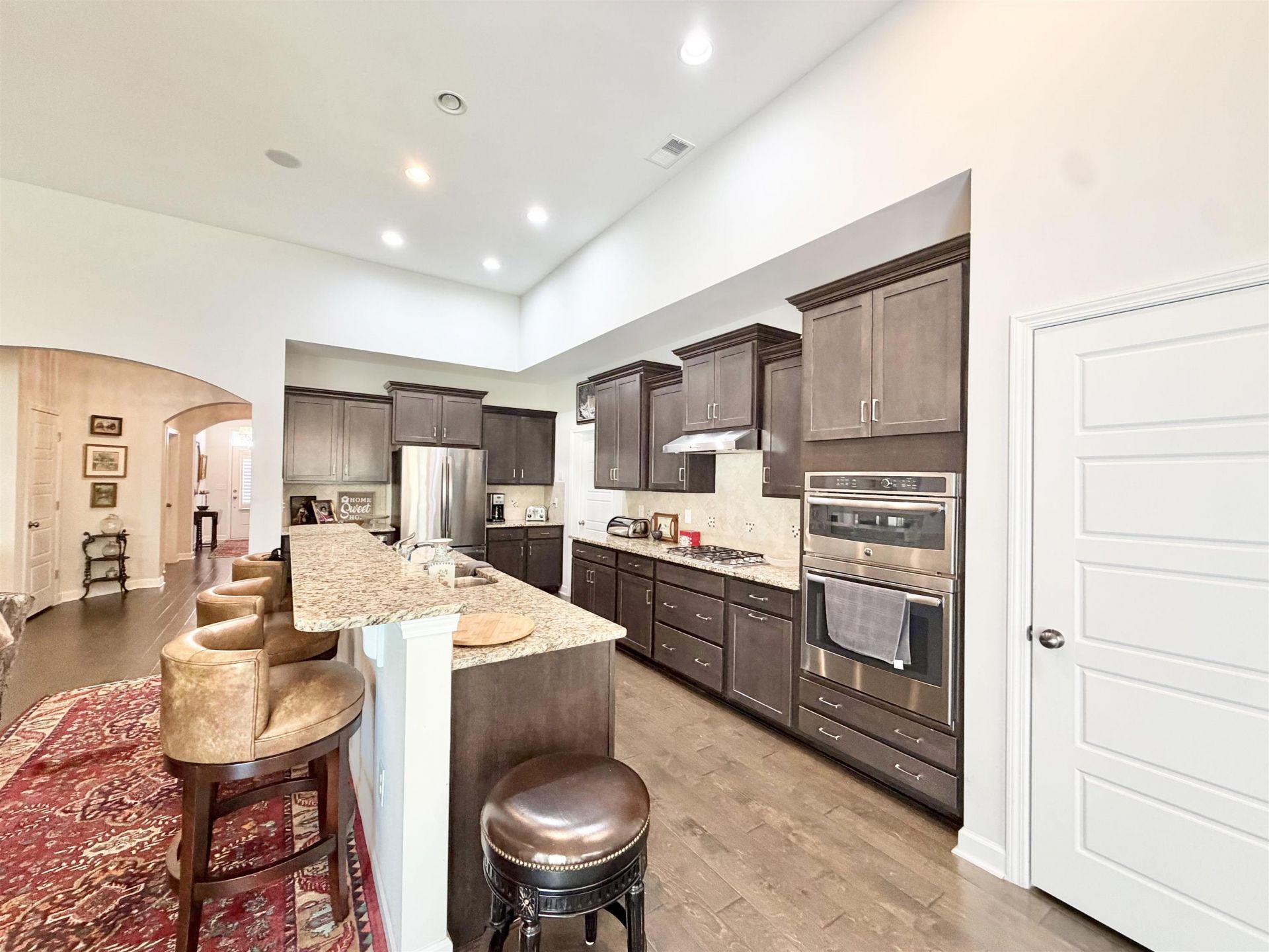3722 White Wing Circle  Photo 5