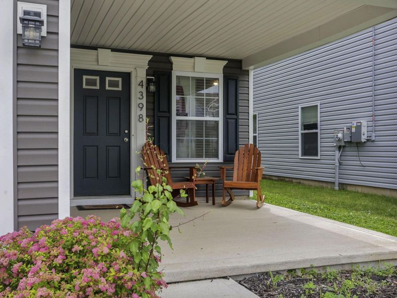 4398 Coble Bowman Way , Canal Winchester, OH 43110 Photo 5