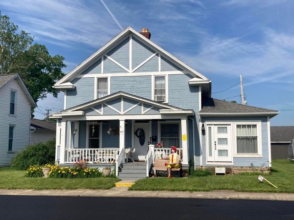 43 S Center Street , West Jefferson, OH 43162