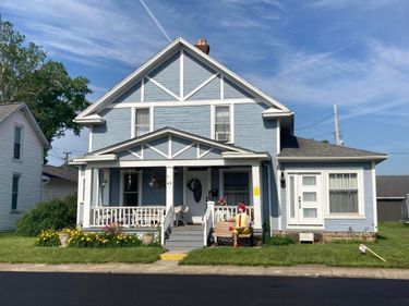 43 S Center Street , West Jefferson, OH 43162