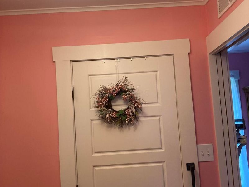 43 S Center Street , West Jefferson, OH 43162 Photo 8