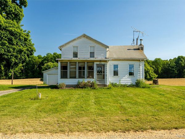 2851 N Dancer Road, Lima Township, Mi 48130