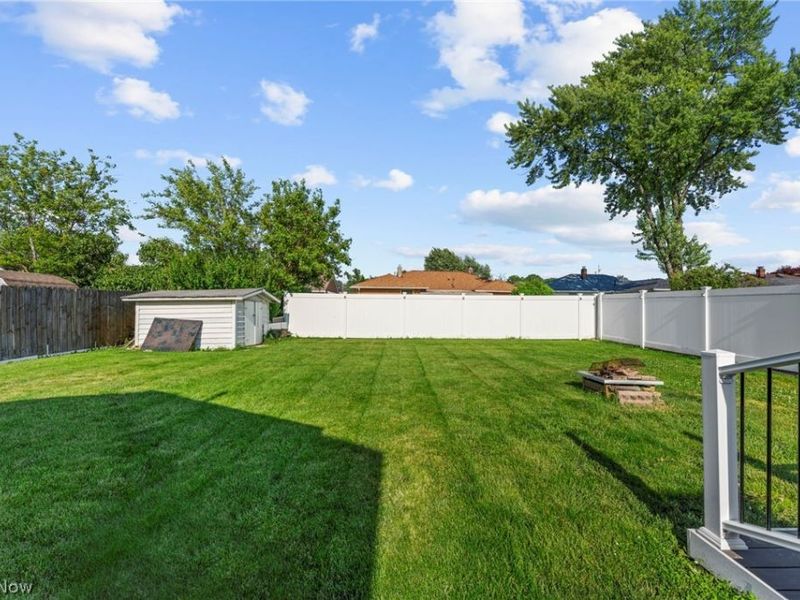 3053 Chris Avenue, Lorain, OH 44052 Photo 4