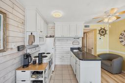 116 S Waccamaw Dr.  photo 4