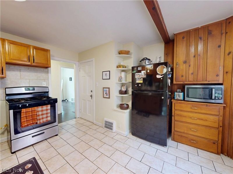13550 Cedar Road, University Heights, OH 44118 Photo 21