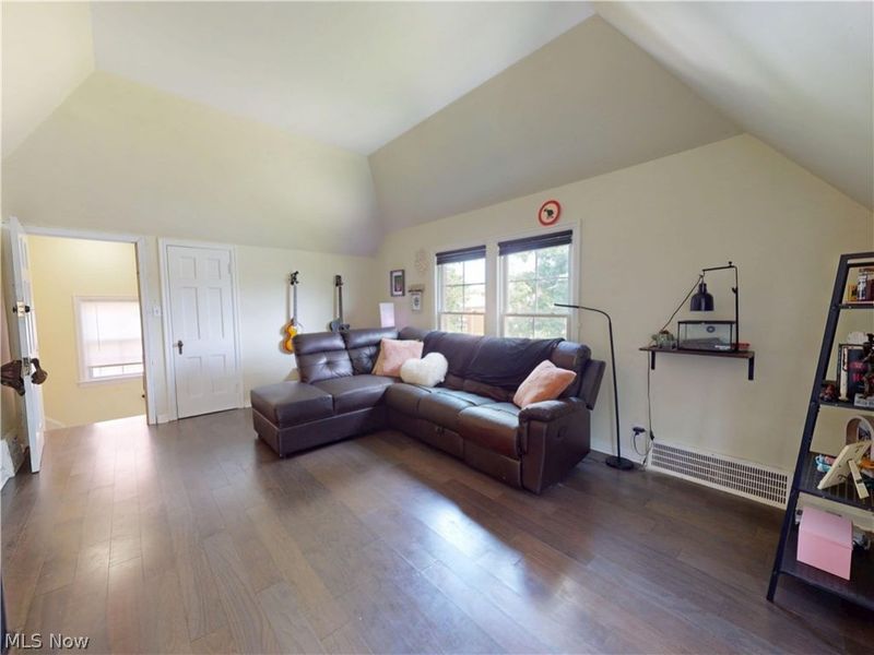 13550 Cedar Road, University Heights, OH 44118 Photo 25