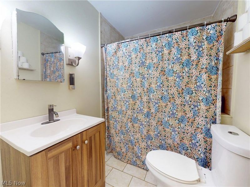 13550 Cedar Road, University Heights, OH 44118 Photo 26
