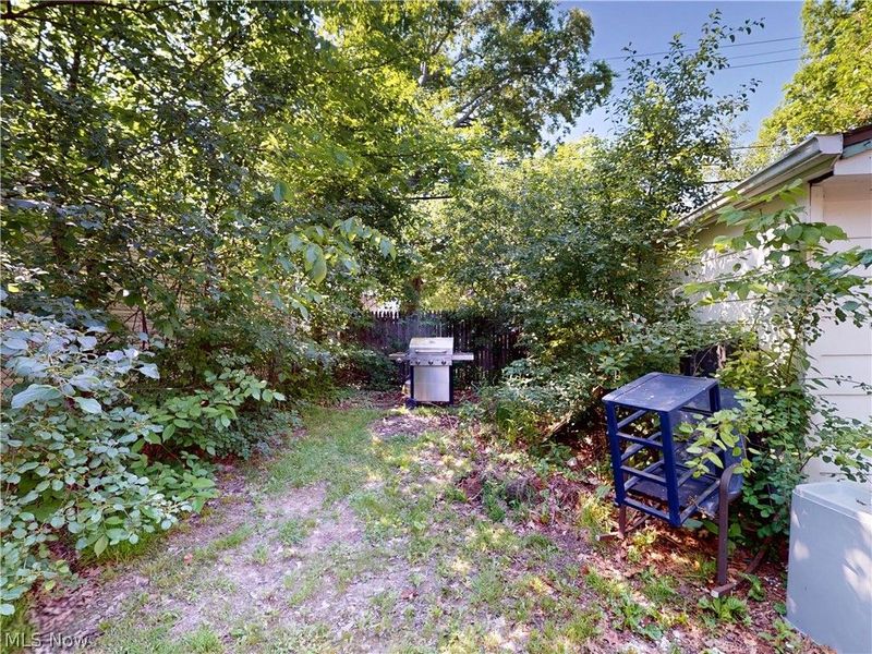 13550 Cedar Road, University Heights, OH 44118 Photo 32