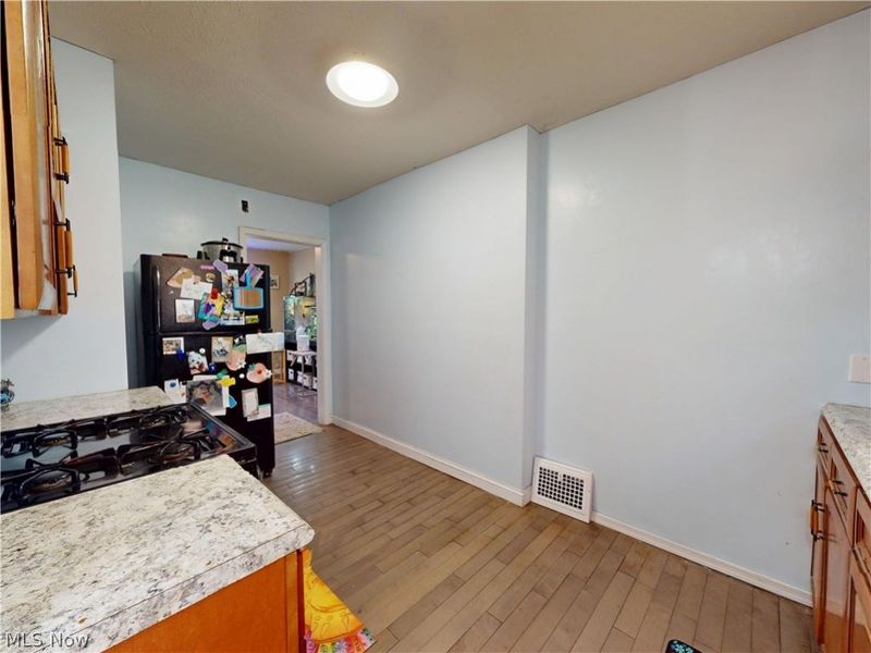13550 Cedar Road, University Heights, OH 44118 Photo 6