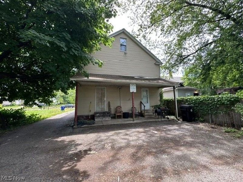 14907-14905 Pepper Avenue, Cleveland, OH 44110 Photo 3