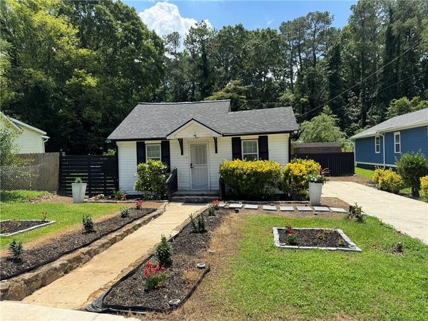 2100 Tiger Flowers Drive NW, Atlanta, GA 30314