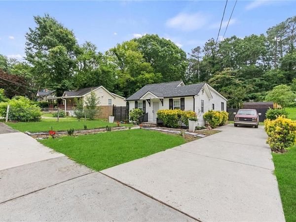 2100 Tiger Flowers Drive NW, Atlanta, GA 30314