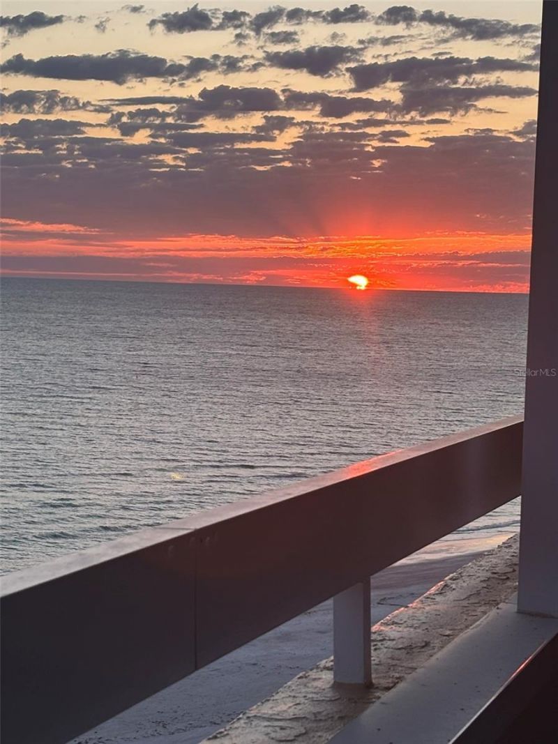 17900 Gulf Boulevard, Unit 11C, Redington Shores, FL 33708 Photo