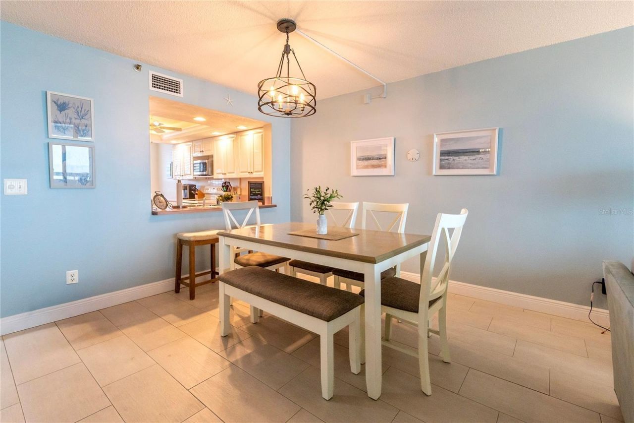 17900 Gulf Boulevard, Unit 11C, Redington Shores, FL 33708 Photo