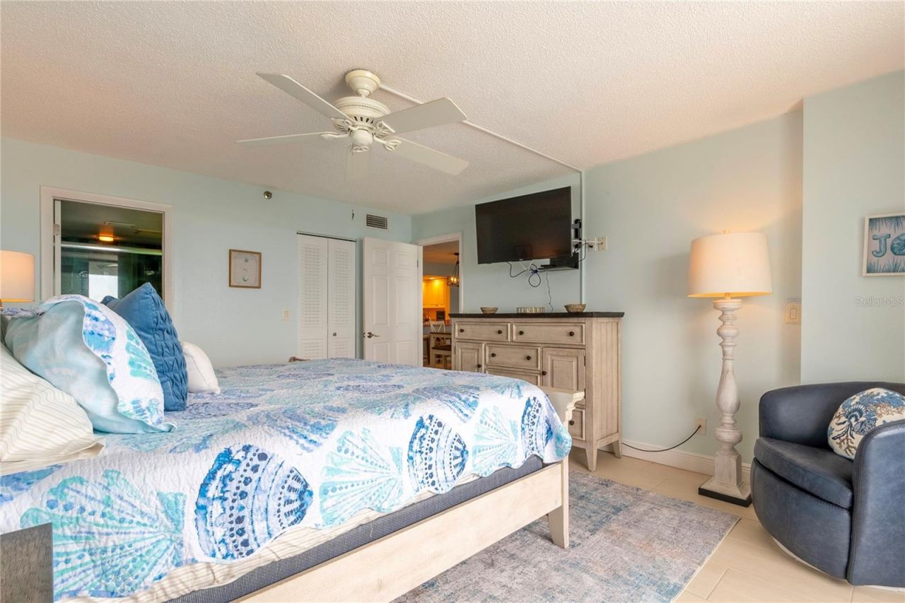 17900 Gulf Boulevard, Unit 11C, Redington Shores, FL 33708 Photo