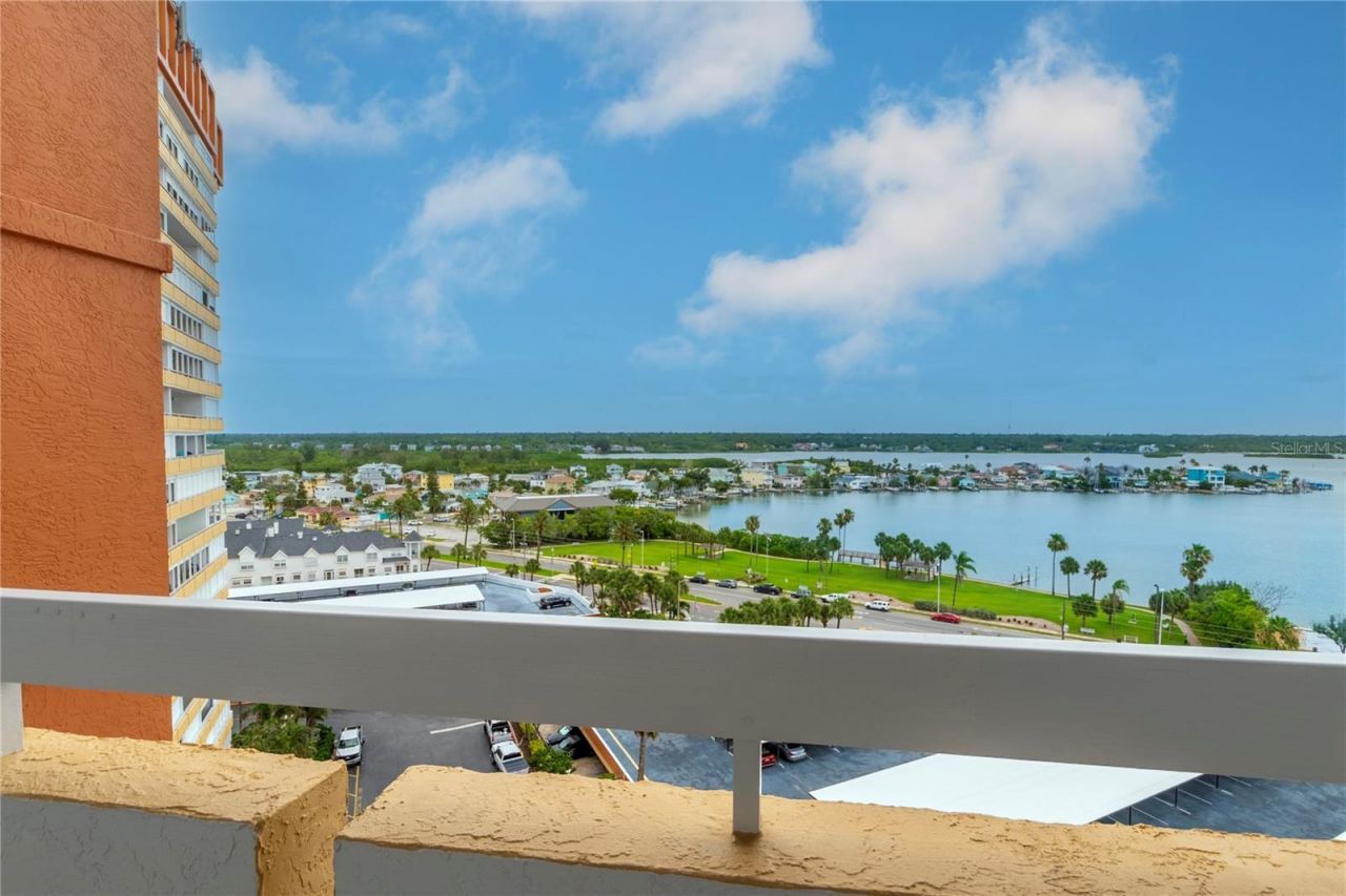 17900 Gulf Boulevard, Unit 11C, Redington Shores, FL 33708 Photo