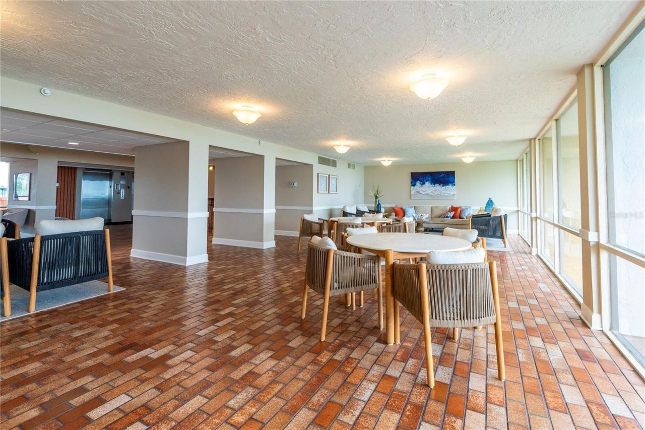 17900 Gulf Boulevard, Unit 11C, Redington Shores, FL 33708 Photo