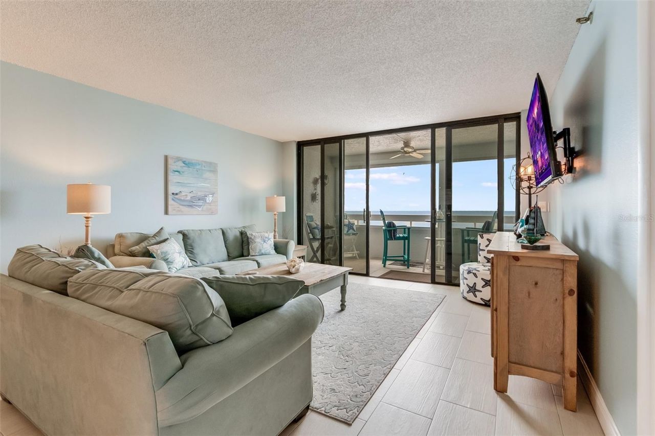 17900 Gulf Boulevard, Unit 11C, Redington Shores, FL 33708 Photo