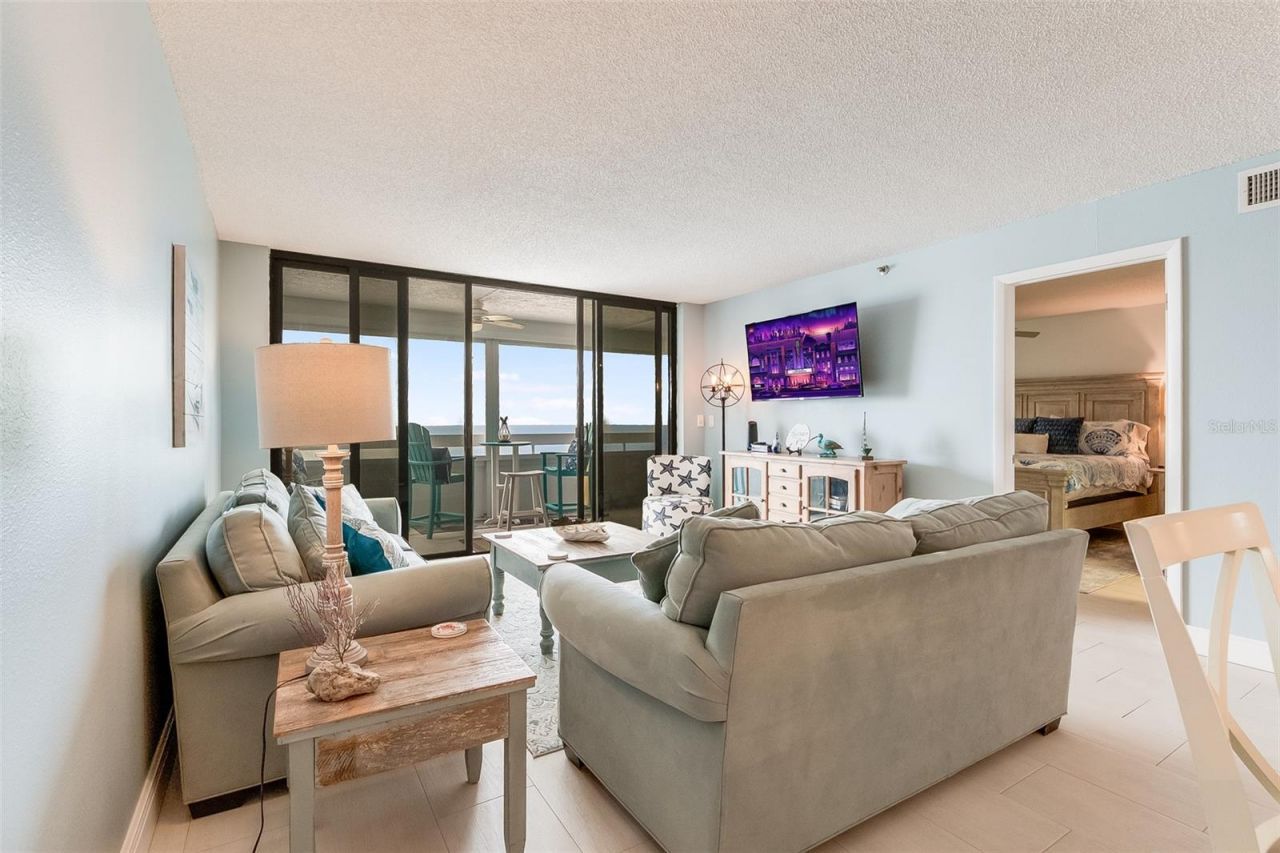 17900 Gulf Boulevard, Unit 11C, Redington Shores, FL 33708 Photo