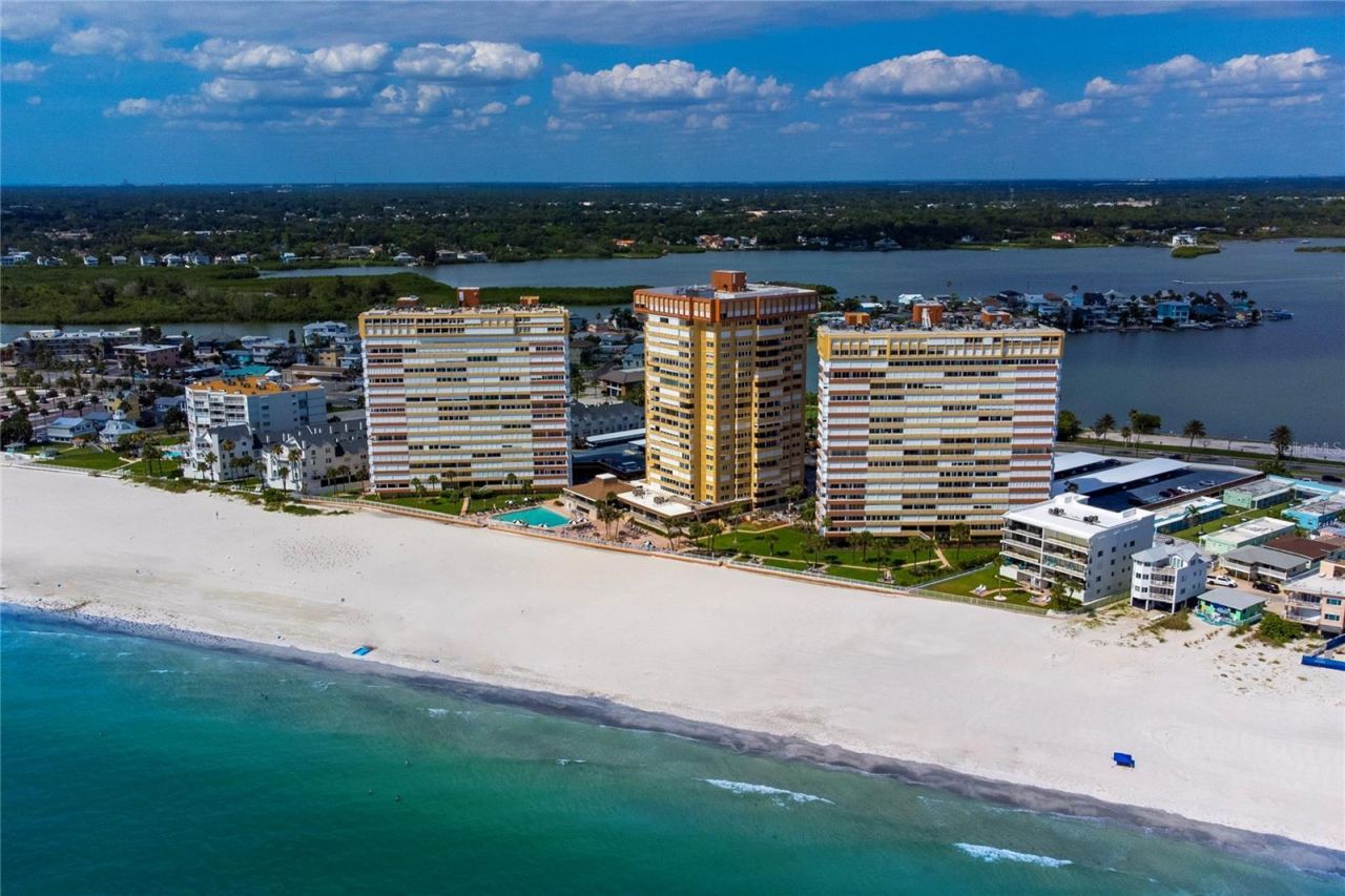 17900 Gulf Boulevard, Unit 11C, Redington Shores, FL 33708 Photo
