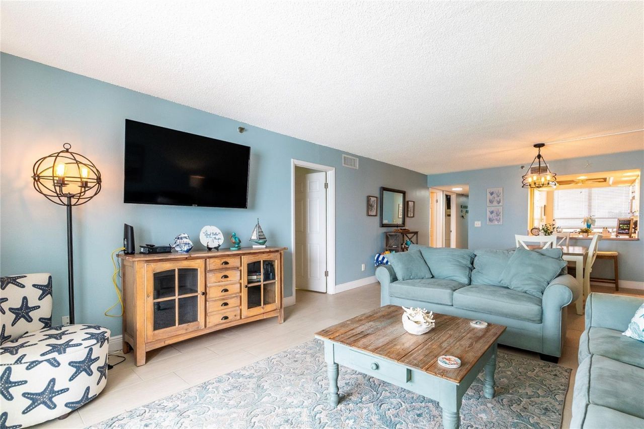 17900 Gulf Boulevard, Unit 11C, Redington Shores, FL 33708 Photo