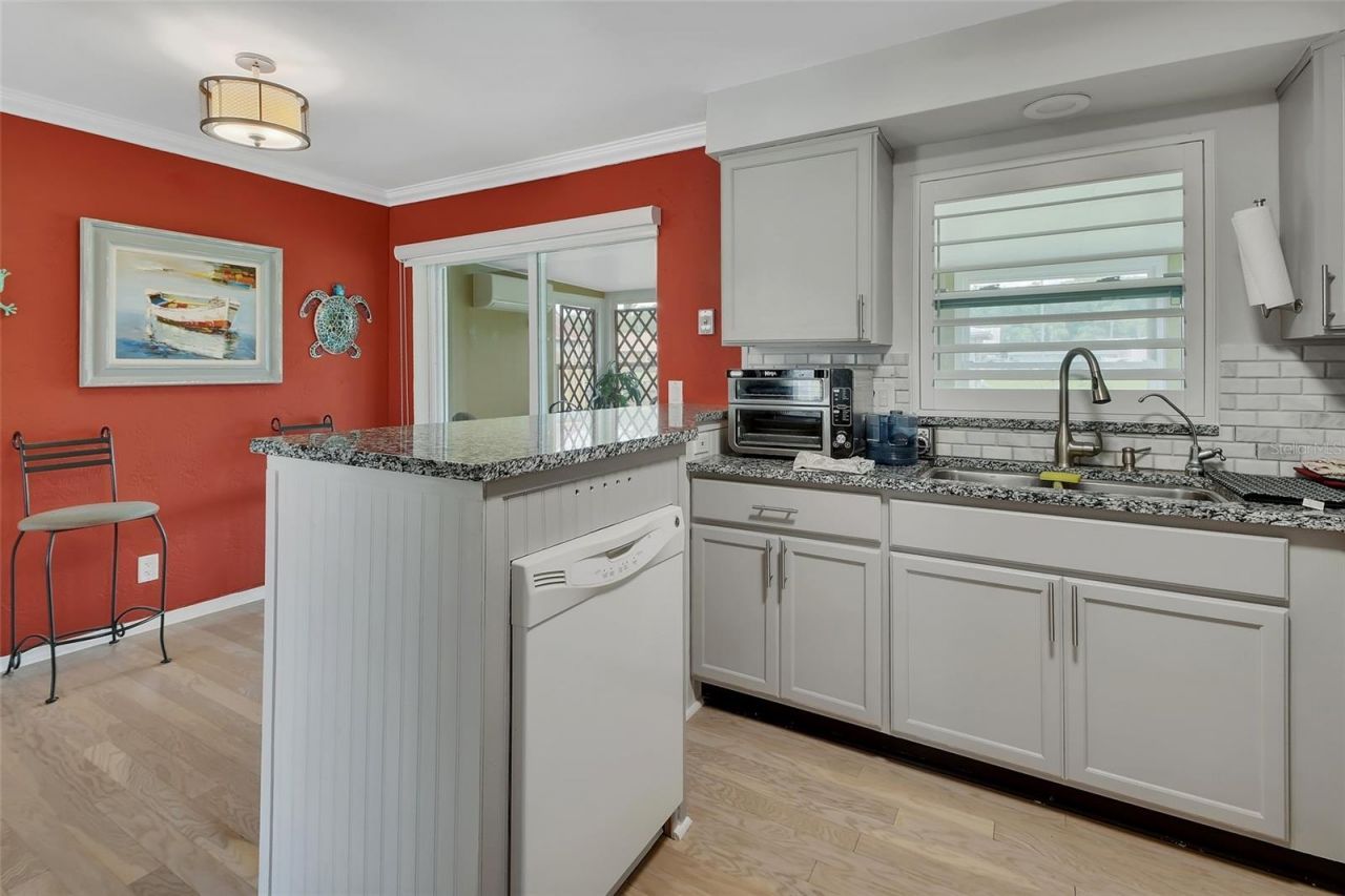 1610 Juno Trail, Astor, FL 32102 Photo