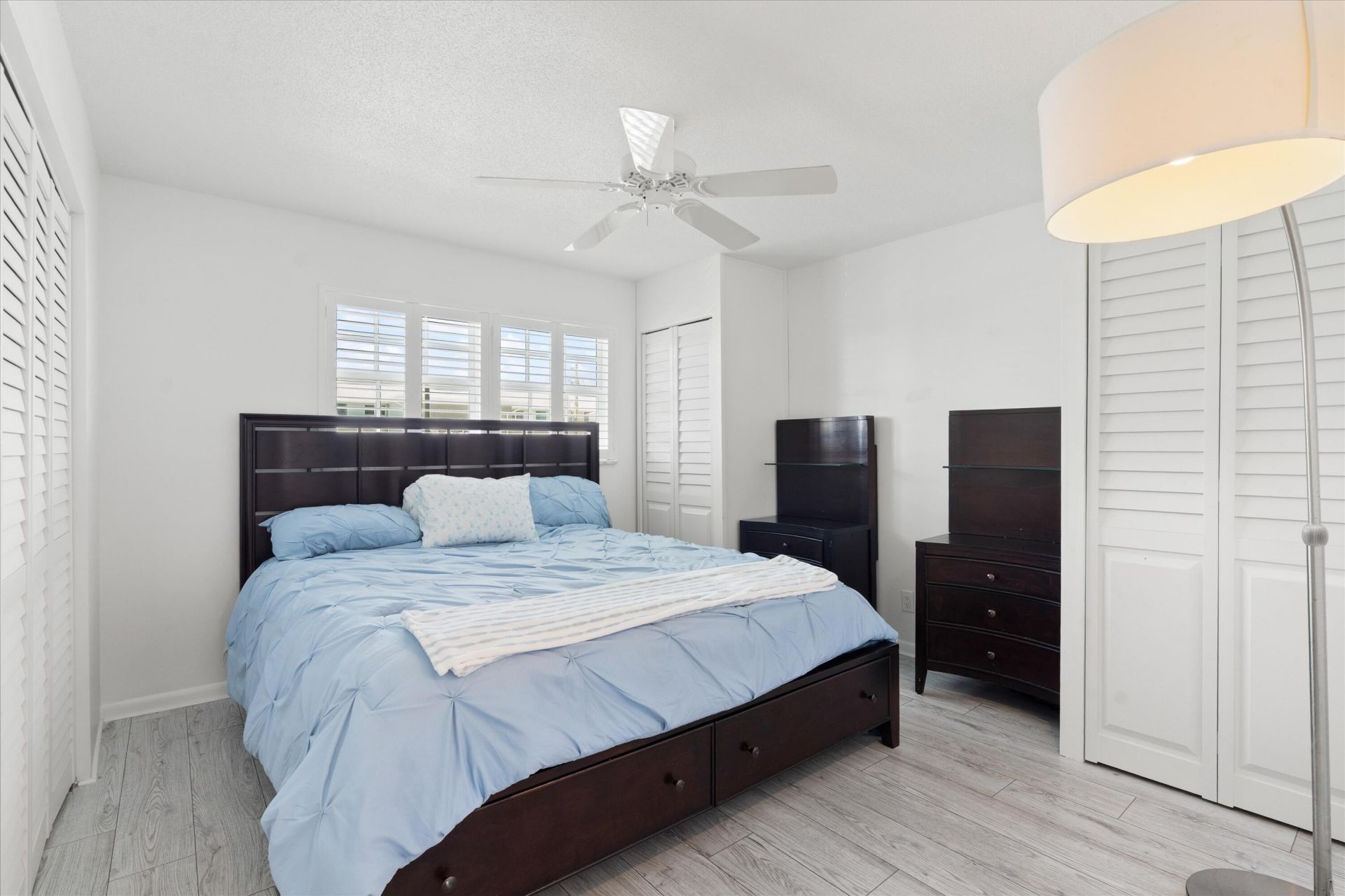 117 Lehane Terrace, Unit 210, North Palm Beach, FL 33408 Photo