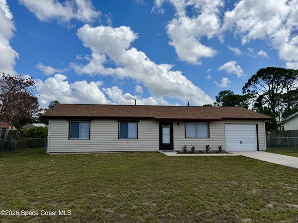 700 Fernandina Street NW , Palm Bay, FL 32907