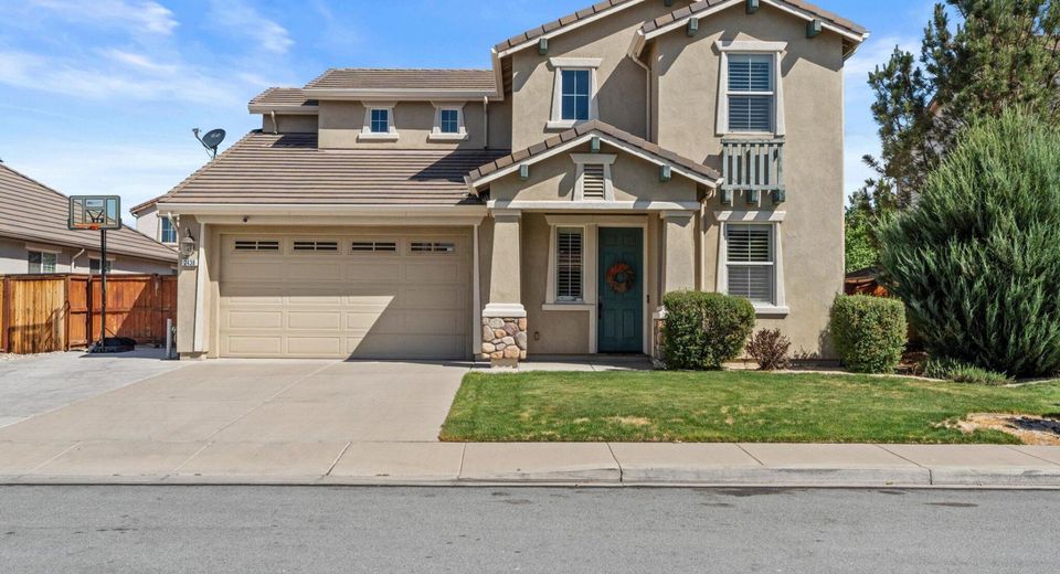 2438 Emblem Street, Sparks, NV 89436 Photo