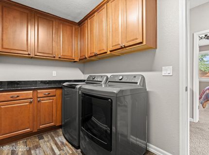 2438 Emblem Street, Sparks, NV 89436 Photo