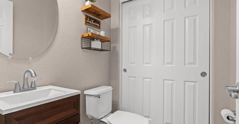 2438 Emblem Street, Sparks, NV 89436 Photo
