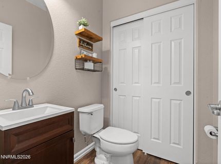 2438 Emblem Street, Sparks, NV 89436 Photo
