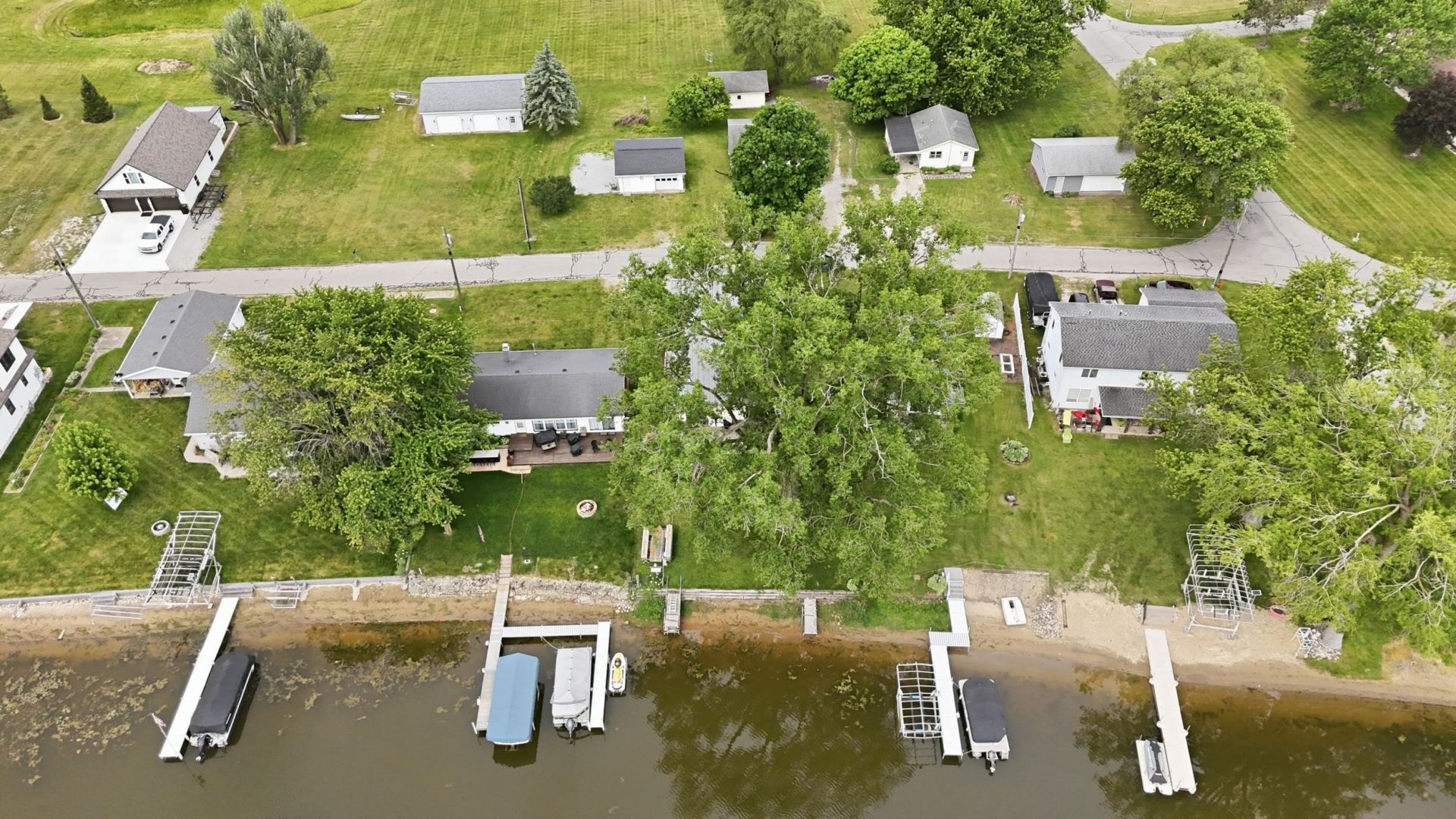 55 Lane 275b Turkey Lake, Hudson, IN 46747 Main Photo