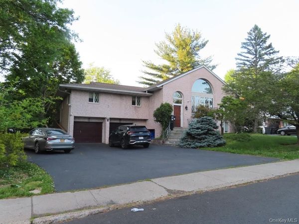 29 Cameo Ridge Road, Monsey, NY 10952