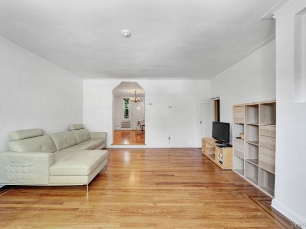 1945 Paulding Avenue , Bronx, NY 10462