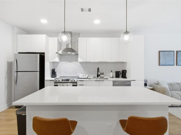 2500 Longview ST, Unit 219, Austin, TX 78705