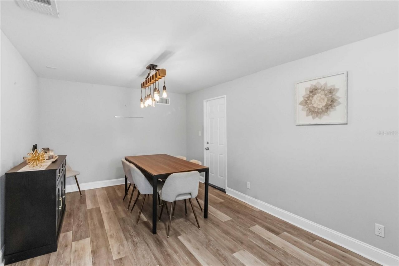 7012 40th Avenue N, Saint Petersburg, FL 33709 Photo