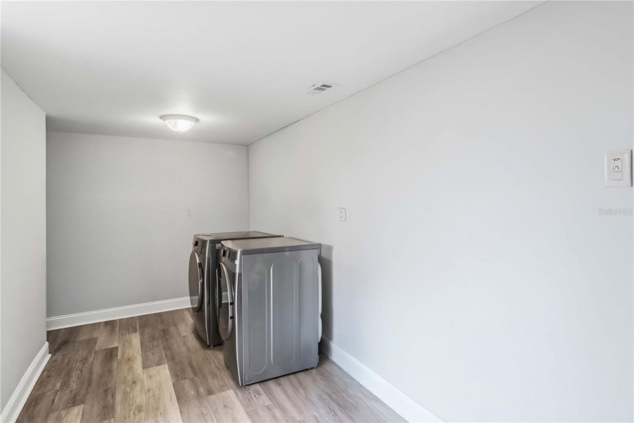 7012 40th Avenue N, Saint Petersburg, FL 33709 Photo