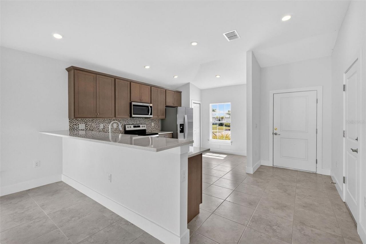 475 Winwood Court, Port Charlotte, FL 33954 Photo