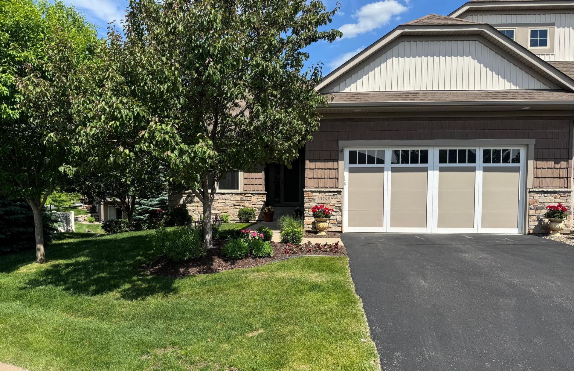10788 Lyndale Bluffs Trail , Bloomington, MN 55420 Main Photo