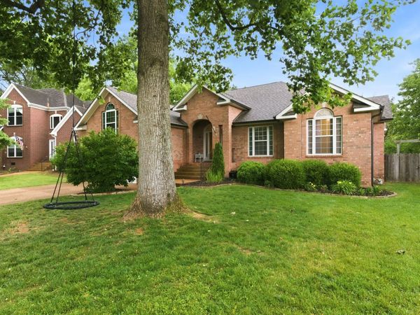 2304 Winder Cir , Franklin, TN 37064