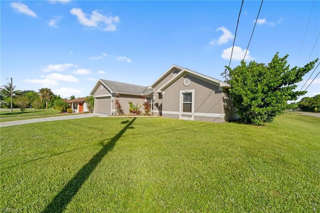 2409 E Edgewater Way , Lehigh Acres, FL 33036 Photo