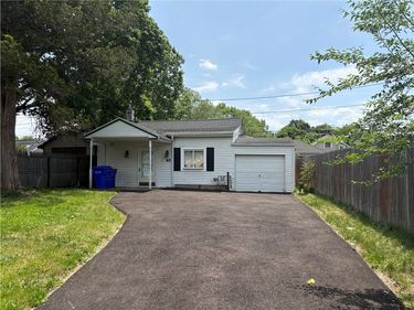 65 Wheeldon Drive , Rochester, NY 14616