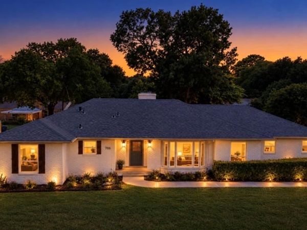 706 W Five Mile Parkway, Dallas, TX 75224