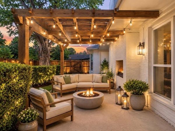 706 W Five Mile Parkway, Dallas, TX 75224