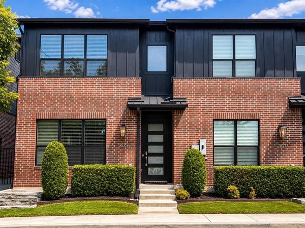 2825 Stanley Avenue , Fort Worth, TX 76110