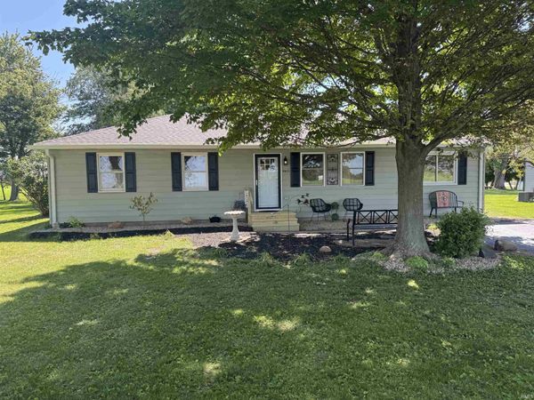 9871 S Evans Road, Brookston, IN 47923