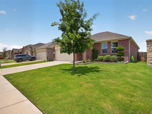 700 Biscay Way , Princeton, TX 75407