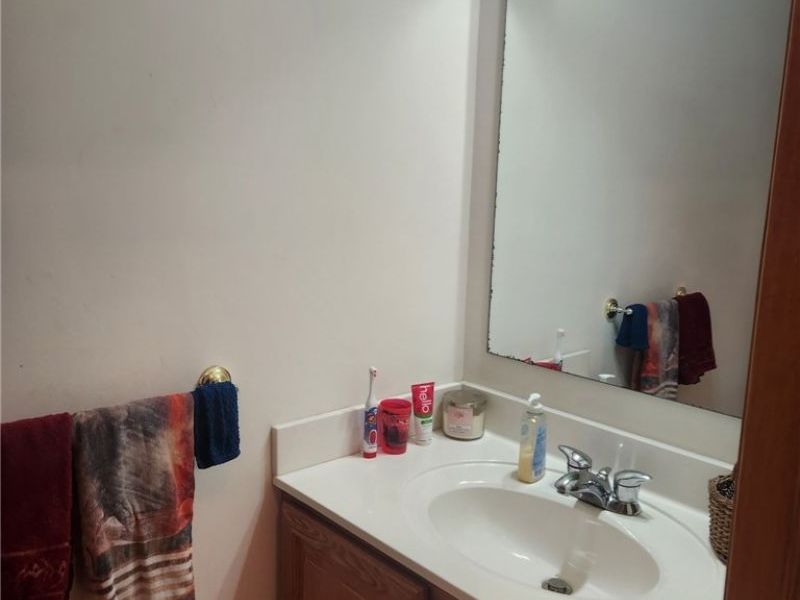 8603 Murray Road, Valley View, OH 44125 Photo 15