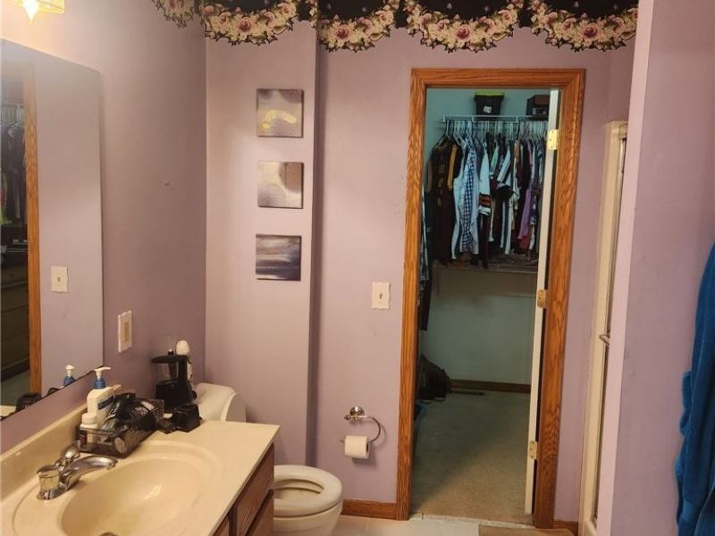 8603 Murray Road, Valley View, OH 44125 Photo 25